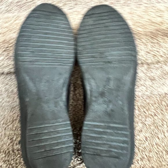 Louis Vuitton Men\'s Black Suede High Top Sneakers